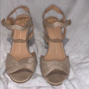 Tan heels